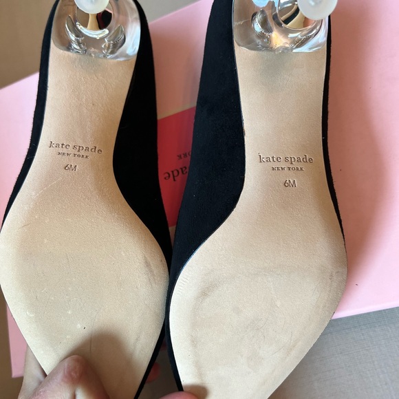 Kate Spade kitten heel - black suede - Coco 6.5 NEVER WORN - new in box - Picture 6 of 9